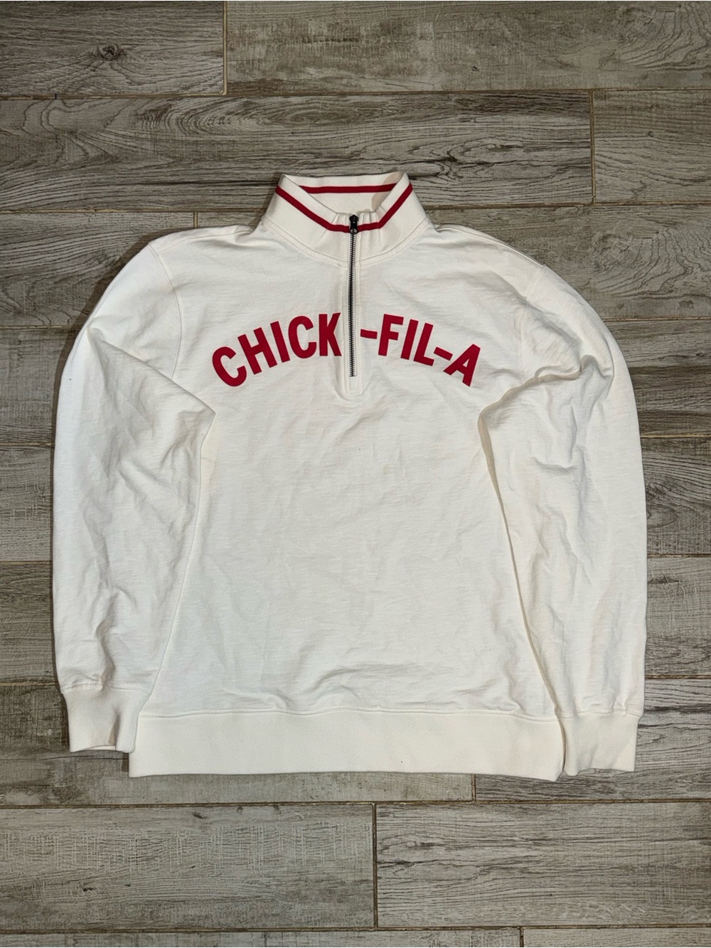 Chic Fa La White Half-Zip Pullover Sweatshirt